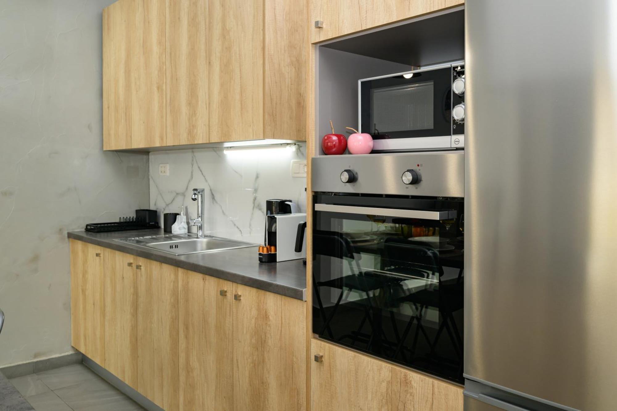 Modern Spacious Apartment 基萨莫斯 外观 照片