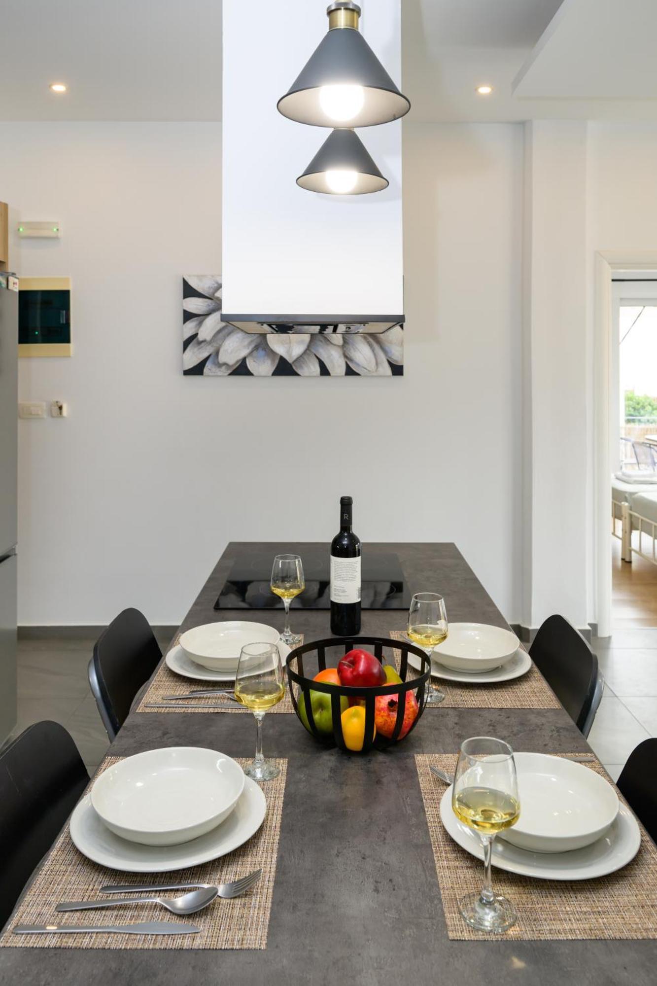 Modern Spacious Apartment 基萨莫斯 外观 照片