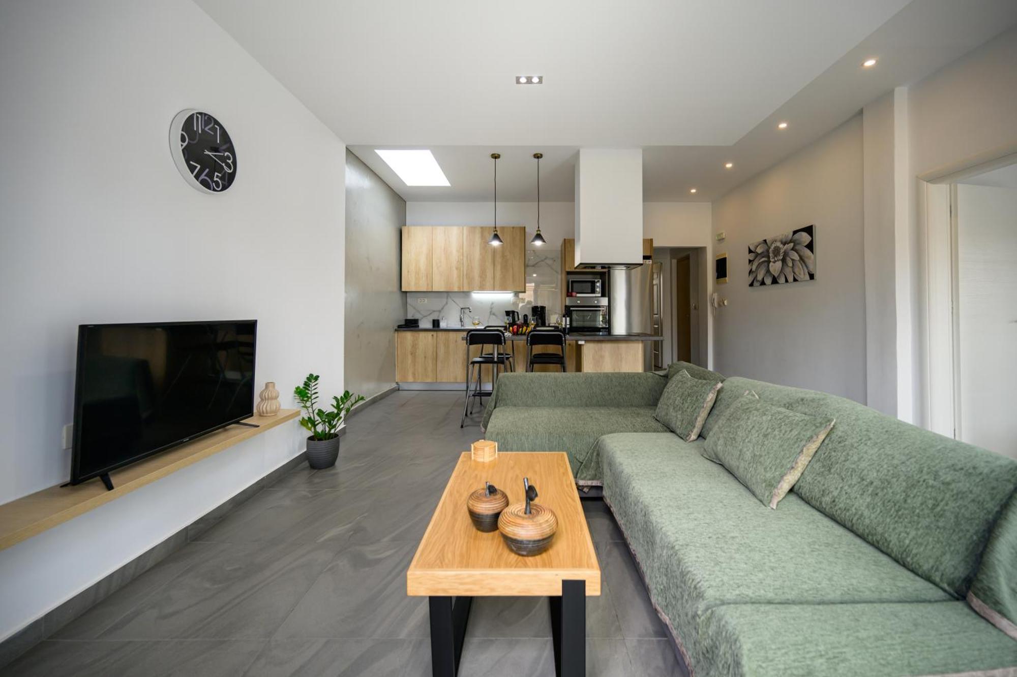 Modern Spacious Apartment 基萨莫斯 外观 照片