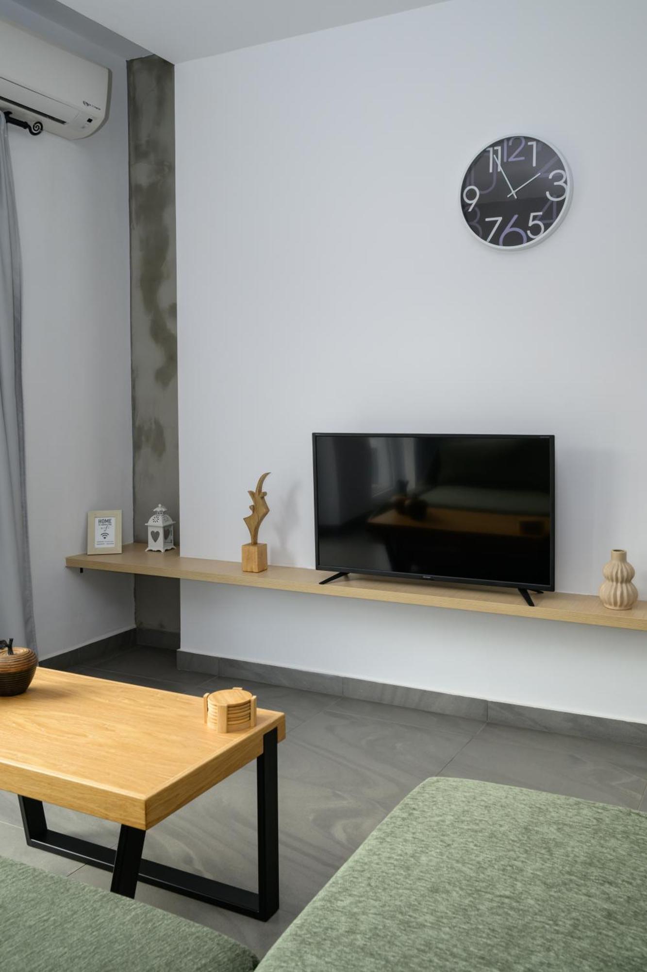 Modern Spacious Apartment 基萨莫斯 外观 照片
